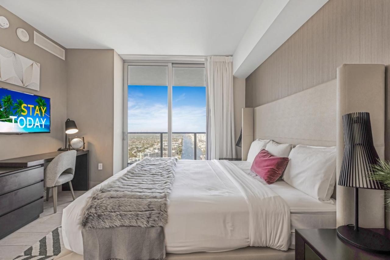 Hyde Beach House: Luxury Oceanside Resort with Rooftop Amenities Hollywood Exterior photo