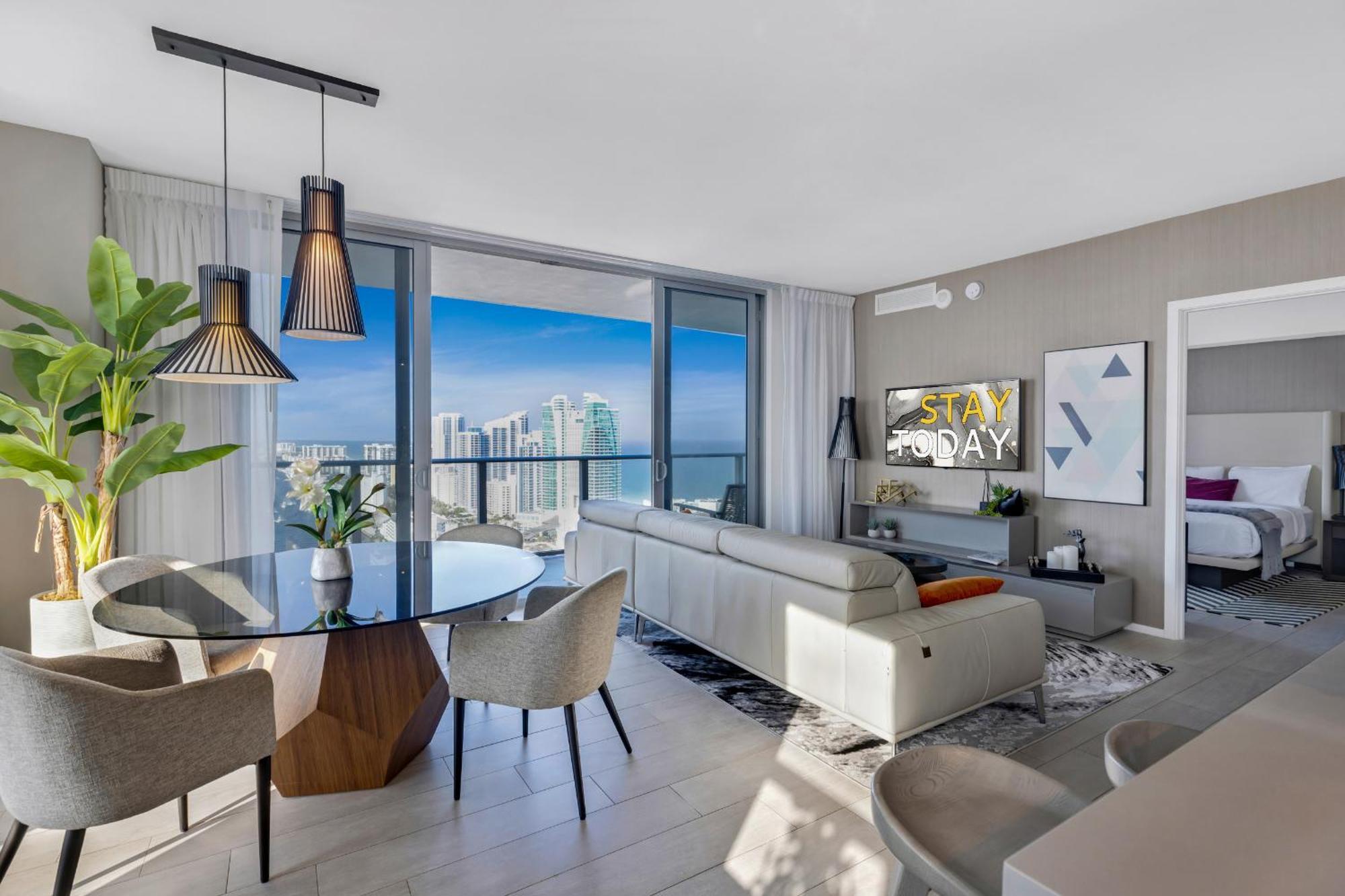 Hyde Beach House: Luxury Oceanside Resort with Rooftop Amenities Hollywood Exterior photo